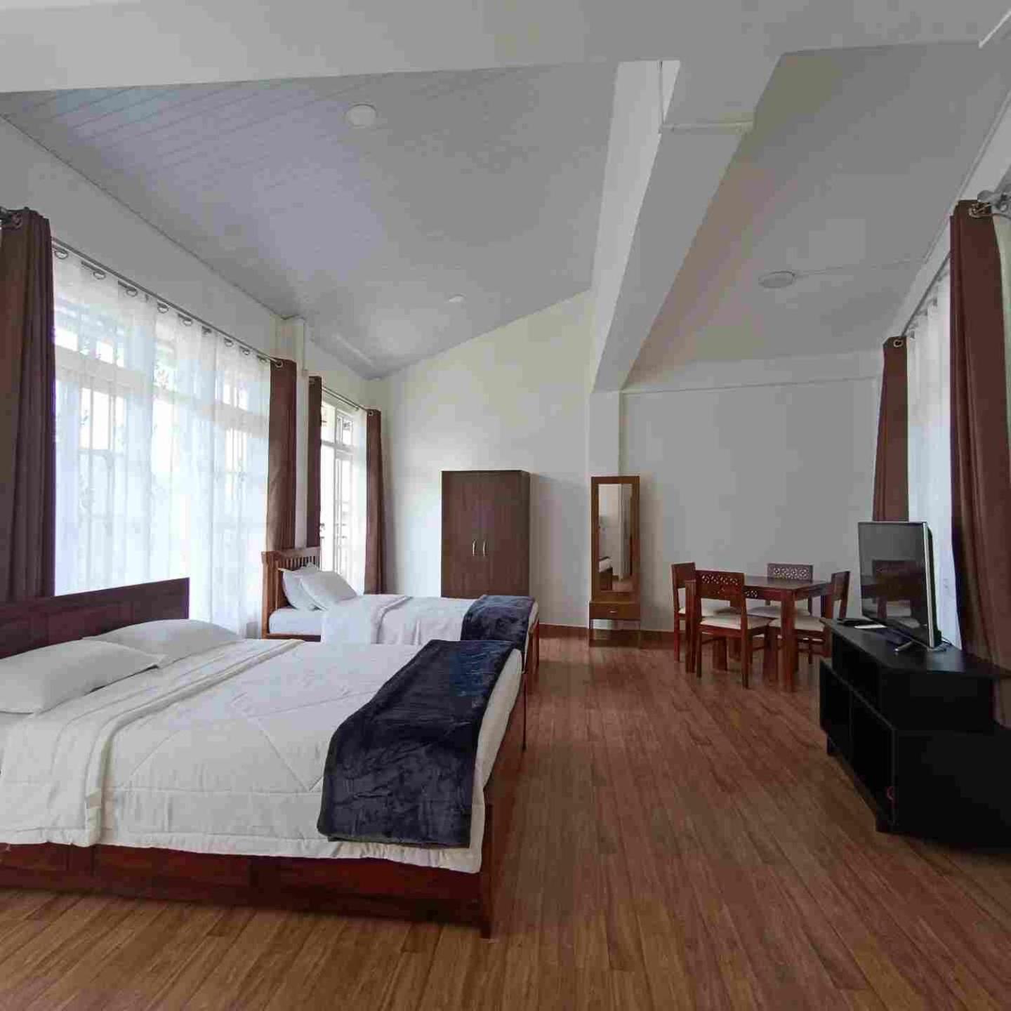 Edelweiss Hotel Kohima Екстериор снимка
