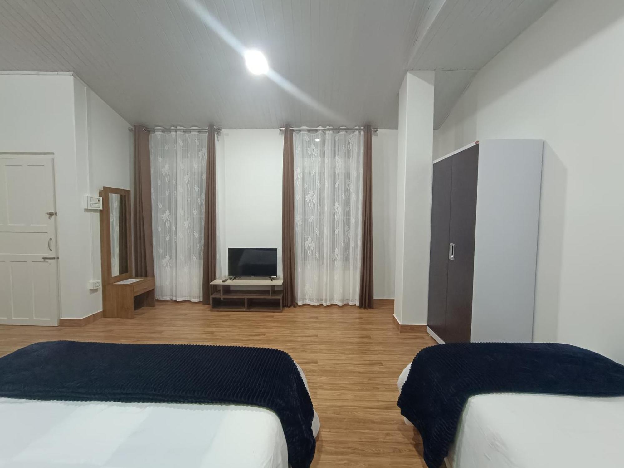 Edelweiss Hotel Kohima Екстериор снимка