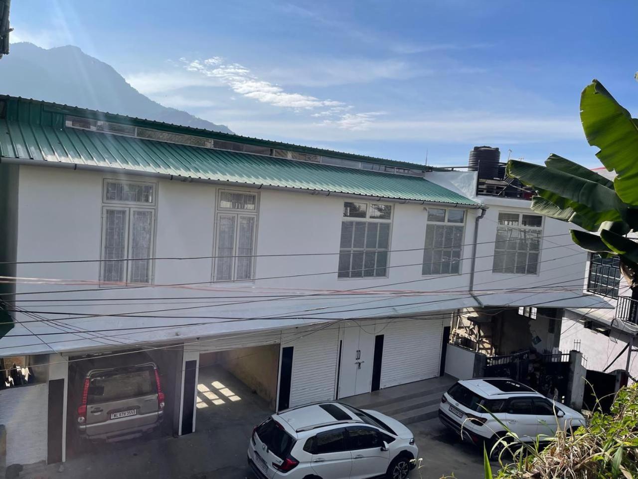 Edelweiss Hotel Kohima Екстериор снимка